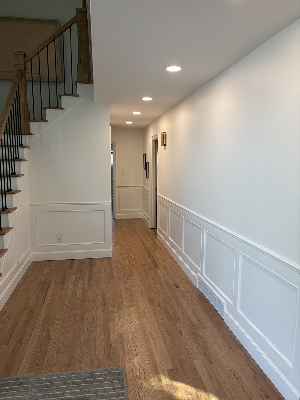 Painted wainscoting and trim by A&A Painting